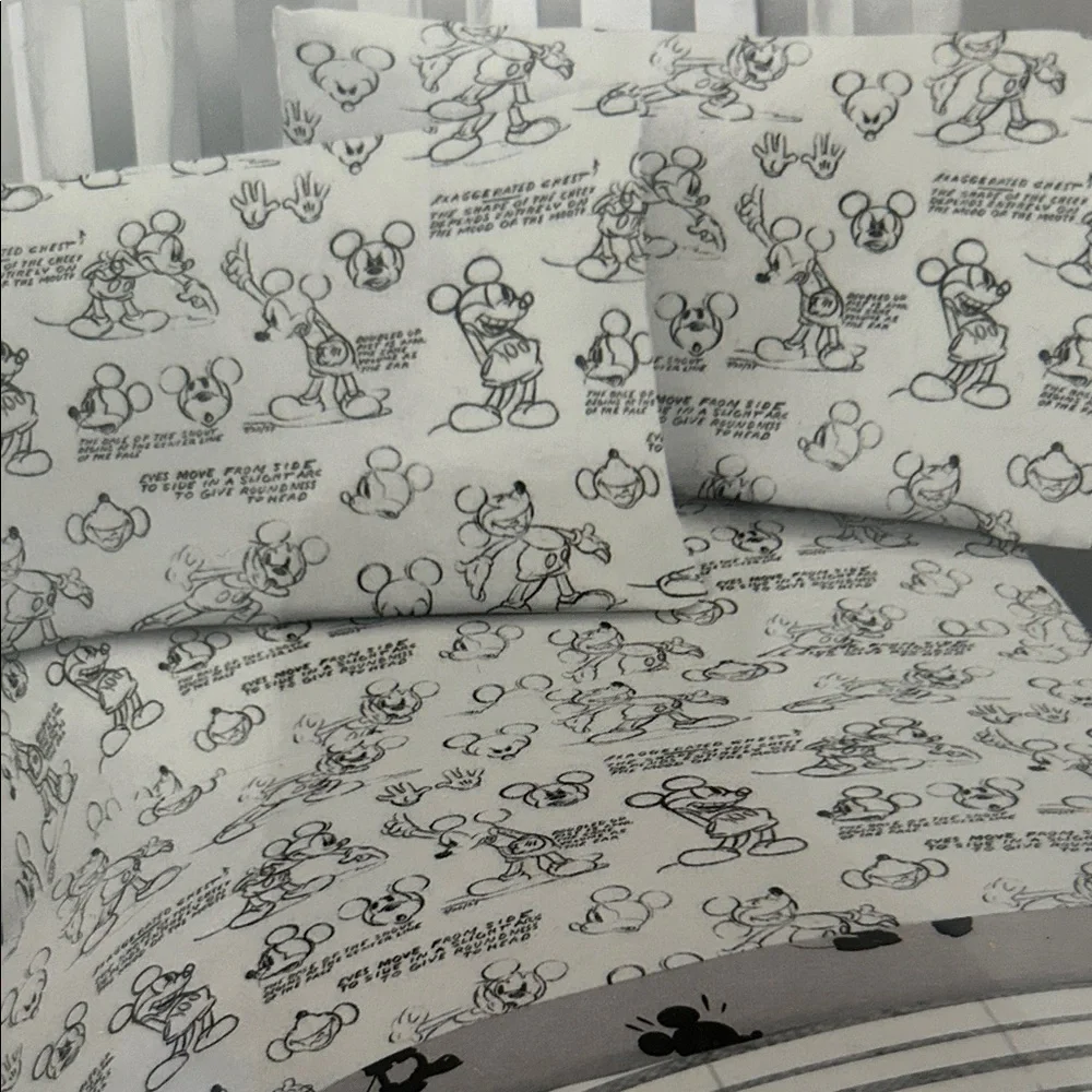 Disney Twin Sheet Set - Black and White Mickey Design - Picture 3 of 3